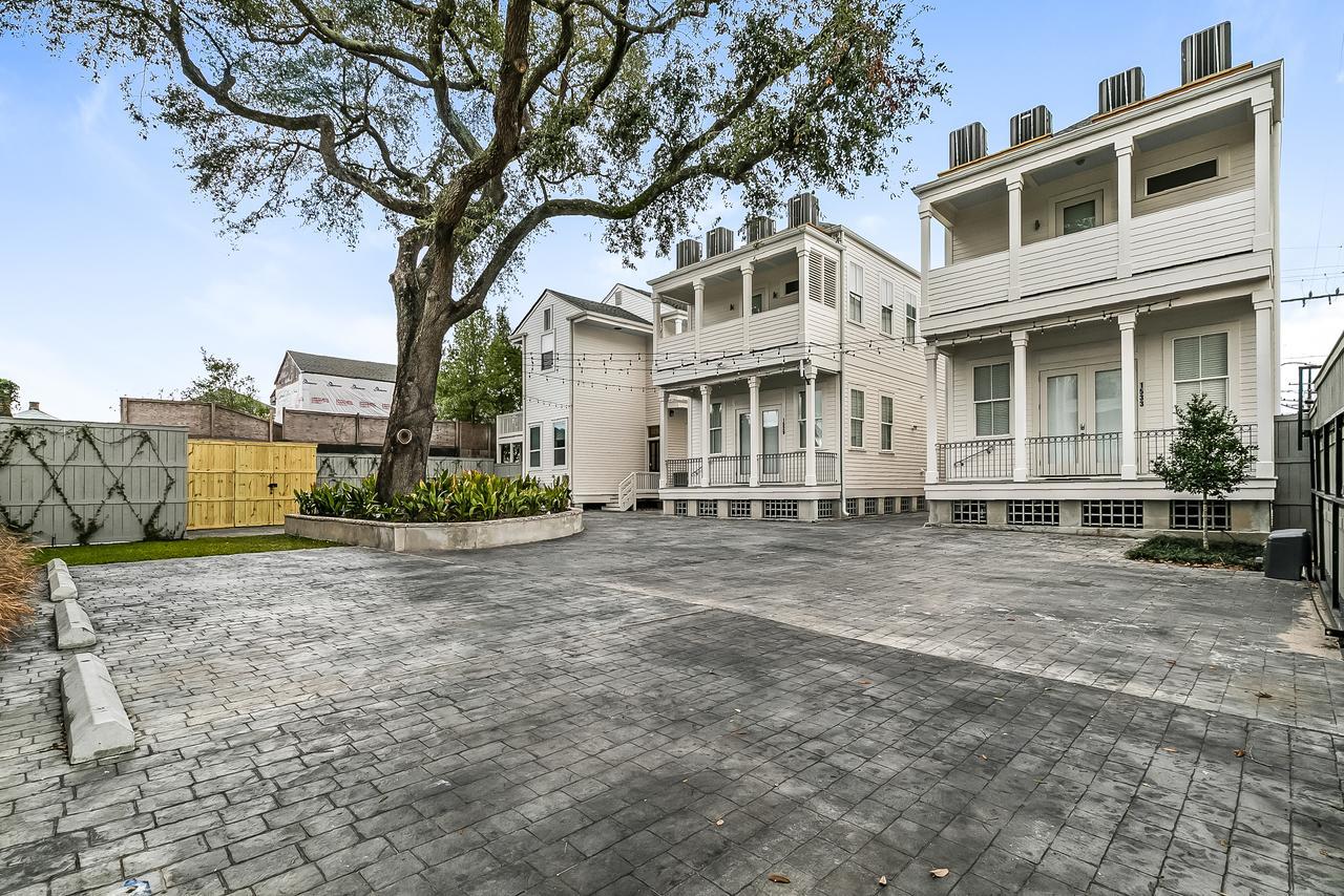 ニューオーリンズModern 2Br On Carondelet By Hosteevaアパートメント エクステリア 写真